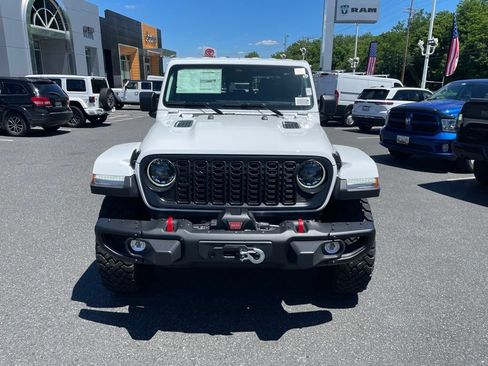 New 2026 Jeep Gladiator Rubicon AWD/4WD image 3