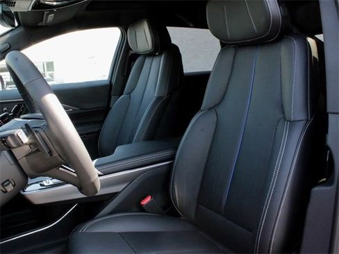 New 2025 Cadillac Lyriq Luxury w/ LPO, Floor Liner Package image 17