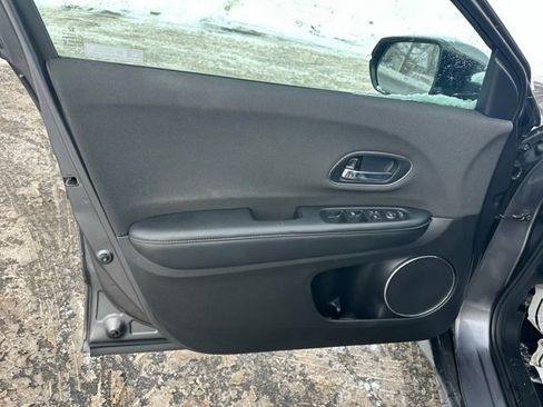 Used 2022 Honda HR-V EX image 23