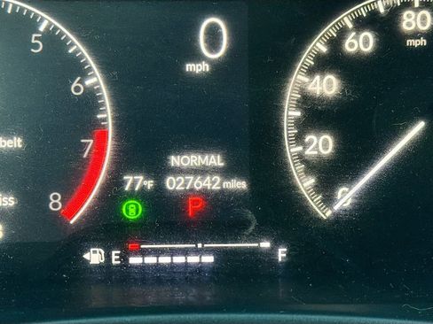 Used 2023 Honda Civic Sport image 12