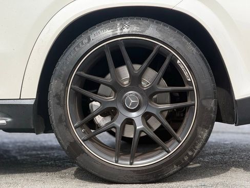 Used 2022 Mercedes-Benz GLE 53 AMG 4MATIC image 4