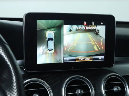 Used 2018 Mercedes-Benz GLC 300 4MATIC image 31