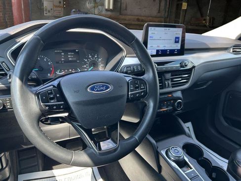 Used 2022 Ford Escape SEL AWD/4WD image 21
