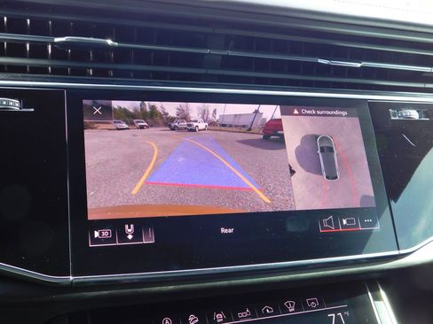 Used 2019 Audi Q8 Prestige image 22