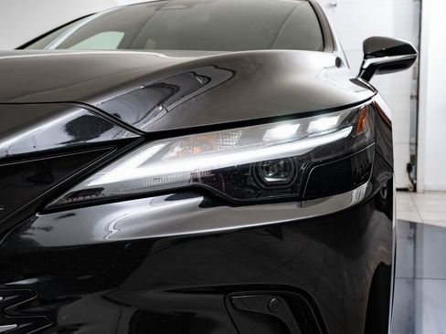 Certified 2023 Lexus RX 350h w/ Cold Area Package image 15