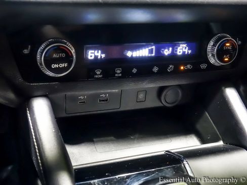 Used 2024 Mitsubishi Outlander SE AWD/4WD image 23