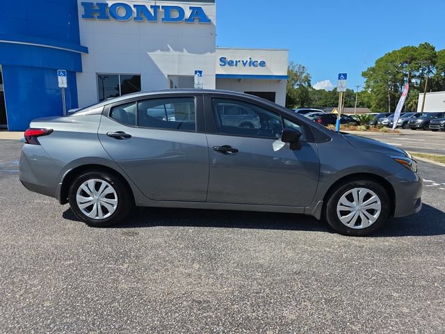 Used 2025 Nissan Versa S w/ Trunk Package FWD image 3