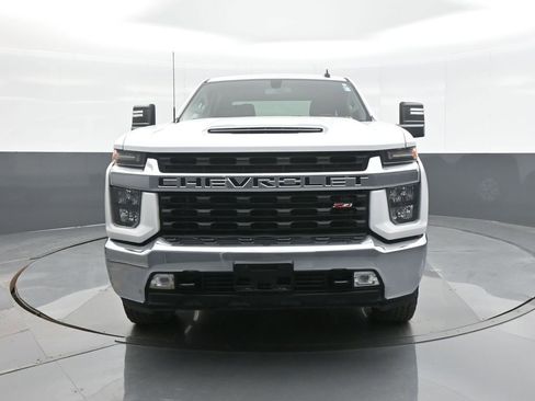 Used 2022 Chevrolet Silverado 2500 LT w/ Convenience Package AWD/4WD image 2