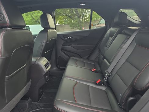 Used 2024 Chevrolet Equinox RS w/ RS Leather Package AWD/4WD image 24