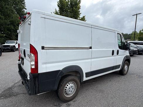 Used 2025 RAM ProMaster 2500 FWD image 8