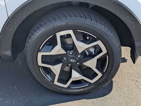 Used 2023 Hyundai Santa Cruz Limited image 28