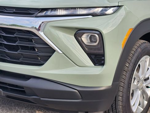 New 2026 Chevrolet TrailBlazer LS w/ LS Convenience Package FWD image 6