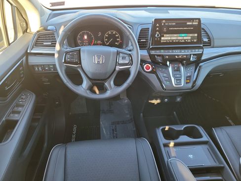 Used 2025 Honda Odyssey Elite image 20