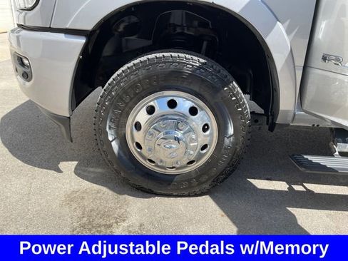 Used 2019 RAM 3500 Laramie image 25