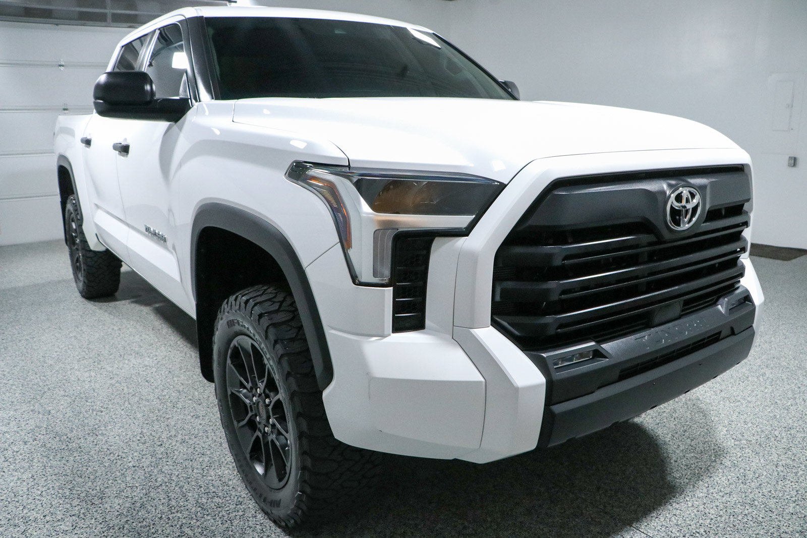 Used 2024 Toyota Tundra SR5 AWD/4WD image 5