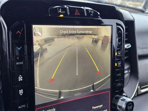 Used 2019 RAM 1500 Limited image 9