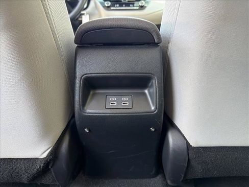 Used 2024 Toyota Corolla LE FWD image 23
