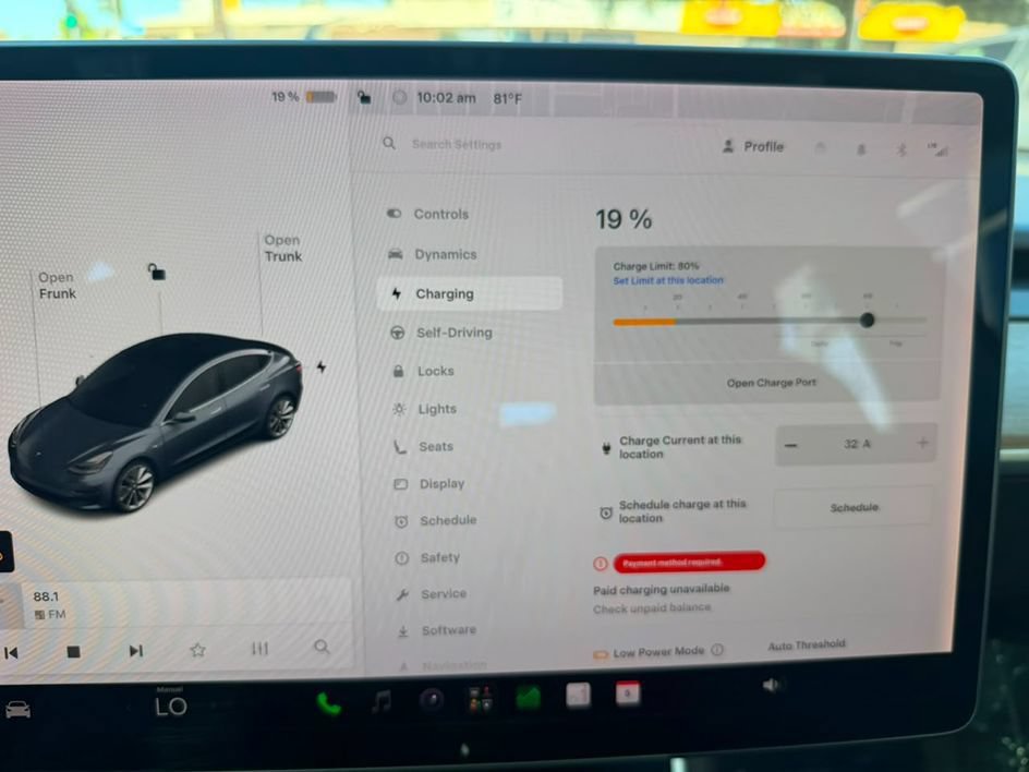 Used 2018 Tesla Model 3 Mid Range RWD image 29