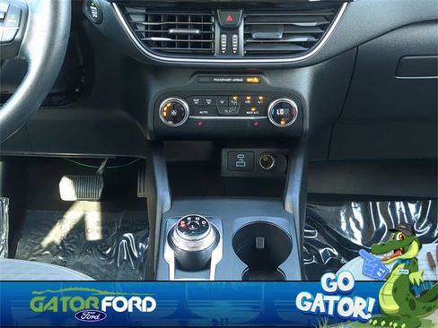 Used 2020 Ford Escape SE Sport image 21