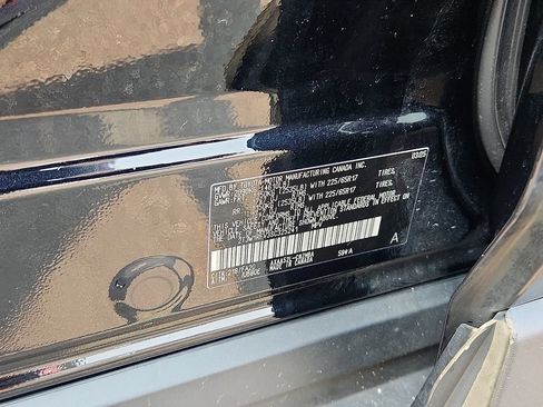 Certified 2025 Toyota RAV4 XLE FWD image 29