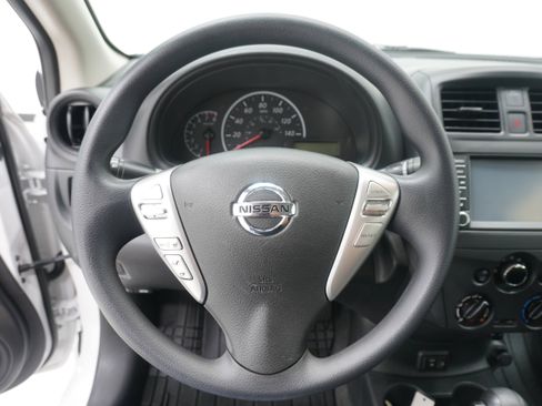 Used 2019 Nissan Versa S Plus FWD image 15