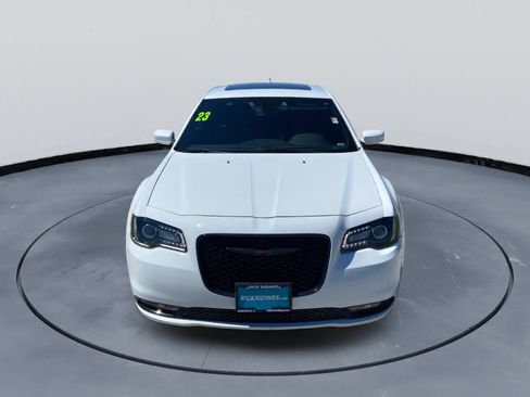 Used 2023 Chrysler 300 S RWD image 10
