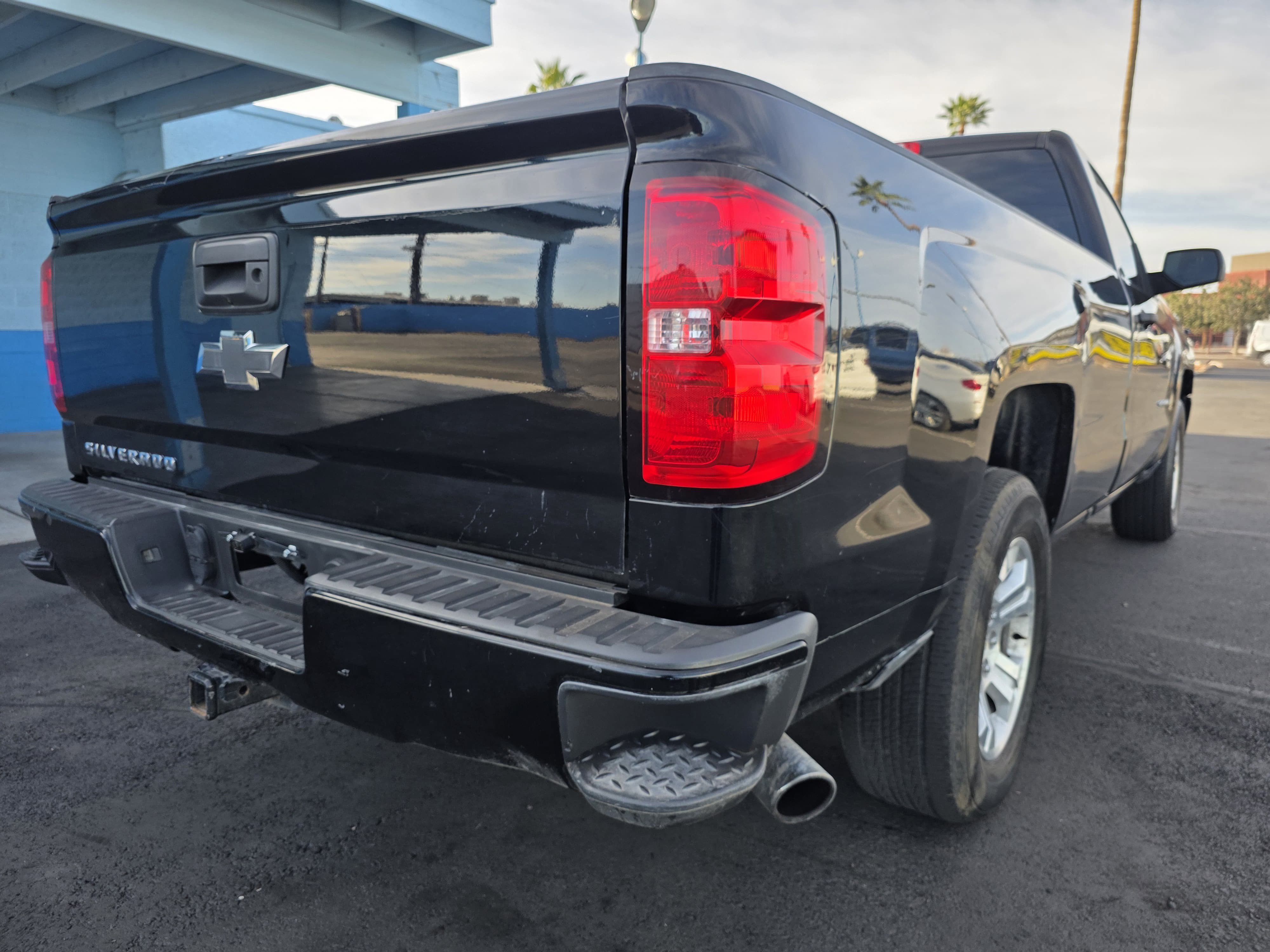 Used 2017 Chevrolet Silverado 1500 W/T w/ WT Convenience Package RWD image 3
