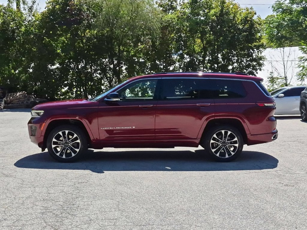 Used 2021 Jeep Grand Cherokee L Overland w/ Quick Order Package 25N AWD/4WD image 11