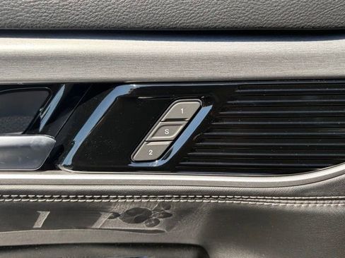 New 2026 Jeep Grand Wagoneer Limited AWD/4WD image 13