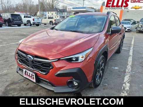 Used 2024 Subaru Crosstrek 2.0i Premium image 1
