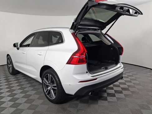 Used 2018 Volvo XC60 T6 Momentum w/ Advanced Package AWD/4WD image 14