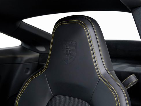 Used 2022 Porsche 911 GT3 image 16