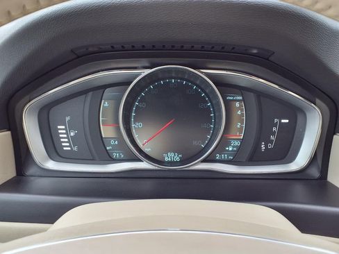 Used 2015 Volvo XC70 T6 Premier Plus AWD/4WD image 12