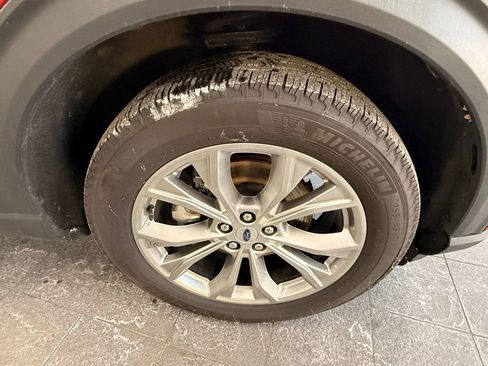 Used 2023 Ford Explorer XLT w/ Equipment Group 202A image 46