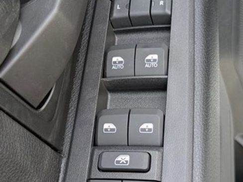 New 2026 RAM 3500 Tradesman w/ Chrome Appearance Group A image 12