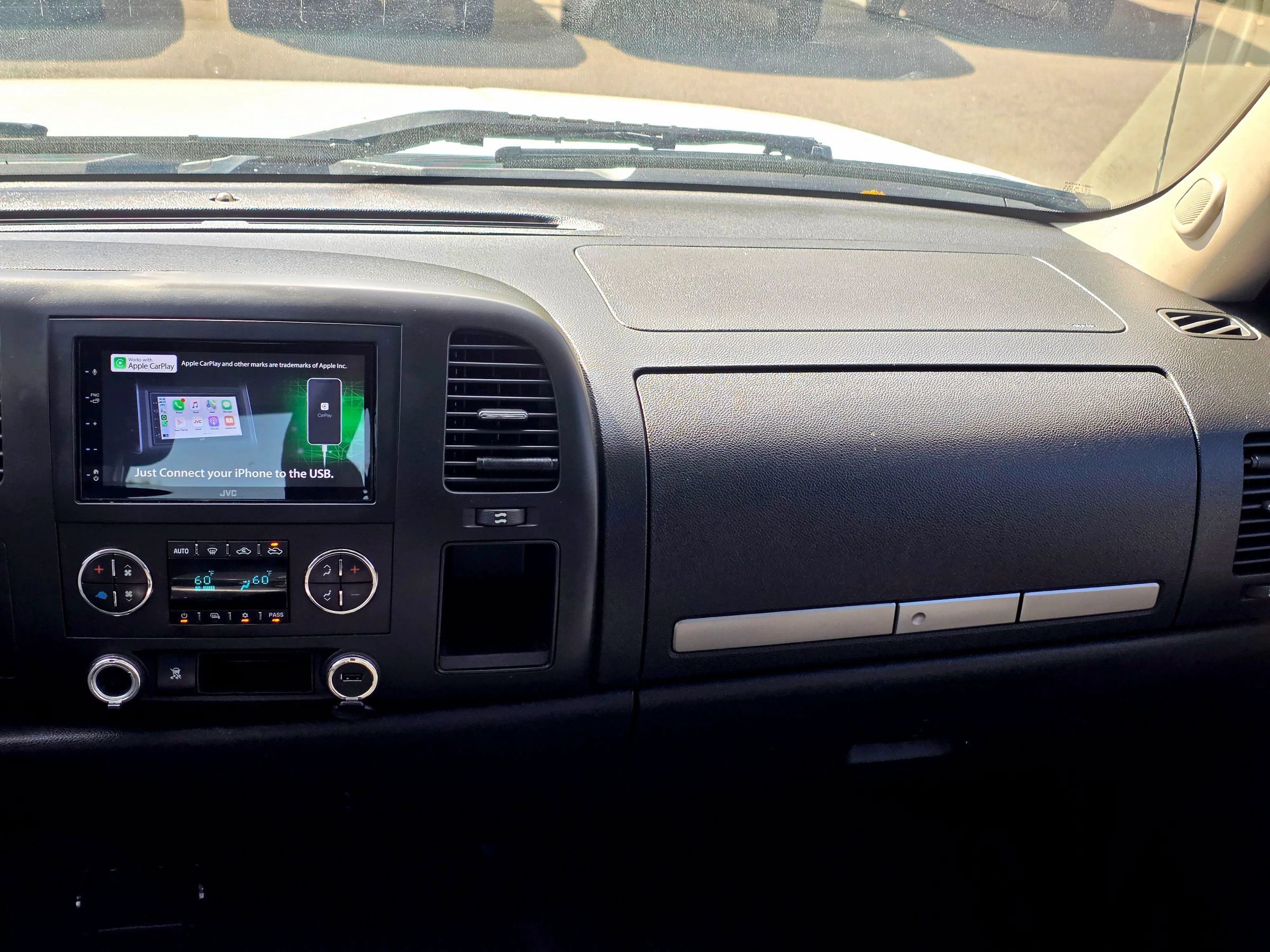 Used 2011 Chevrolet Silverado 1500 LT AWD/4WD image 27