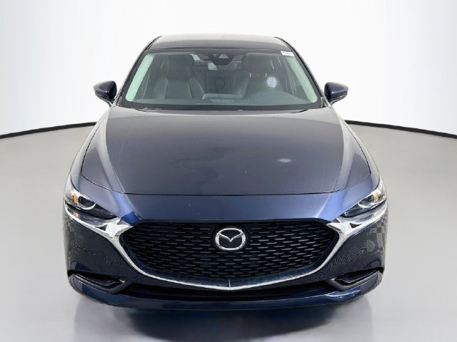 Used 2020 MAZDA MAZDA3 Sedan w/ Select Package FWD image 2