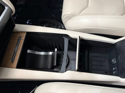 Used 2018 Tesla Model X 75D AWD/4WD image 30