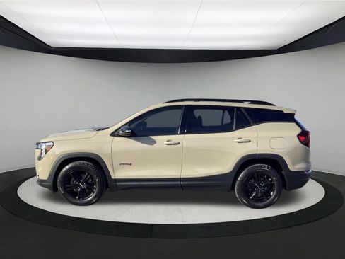 Used 2022 GMC Terrain AT4 w/ Infotainment Package II image 6