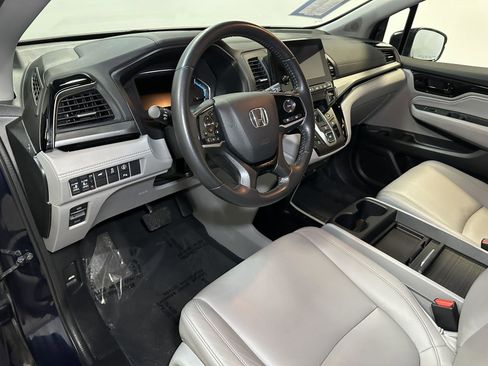 Certified 2024 Honda Odyssey Touring image 24