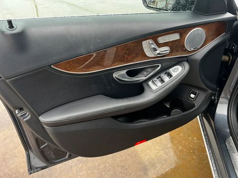 Used 2015 Mercedes-Benz C 300 4MATIC Sedan w/ Multimedia Package image 15