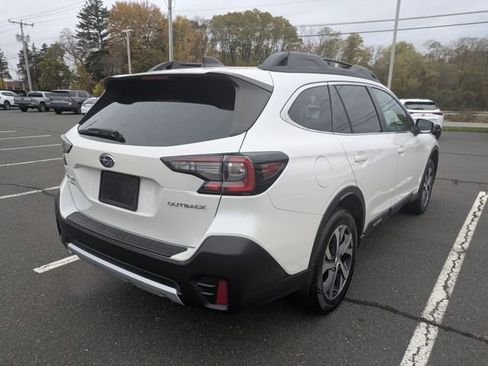 Used 2022 Subaru Outback Limited image 7
