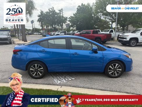 Used 2024 Nissan Versa SV FWD image 3