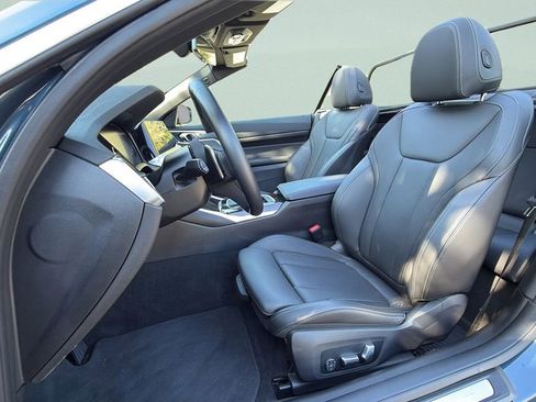 Certified 2023 BMW 430i xDrive Convertible w/ Convenience Package image 5