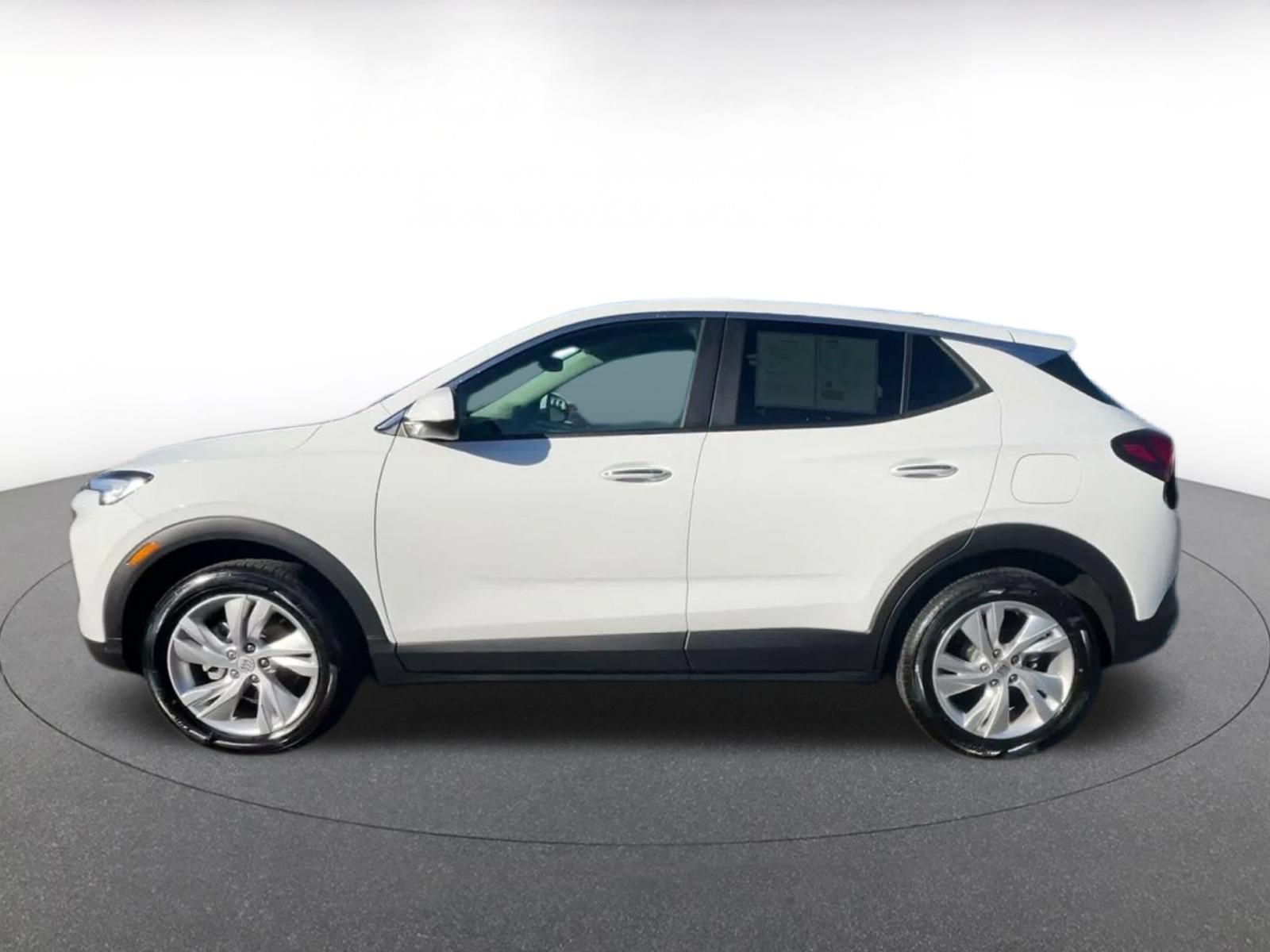 Used 2026 Buick Encore GX Preferred AWD/4WD image 8