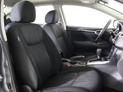 Used 2019 Nissan Sentra SV image 28