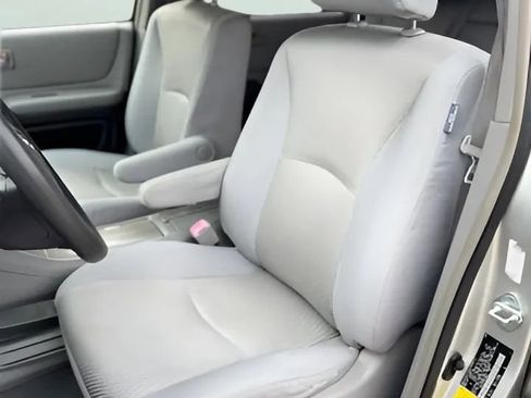 Used 2006 Toyota Highlander Sport FWD image 12