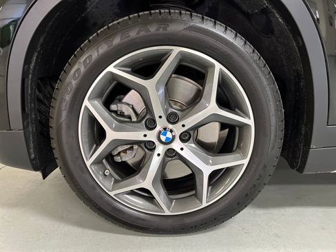 Used 2018 BMW X1 sDrive28i image 9