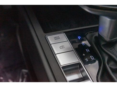 Used 2023 Hyundai Elantra SEL w/ Convenience Package image 20