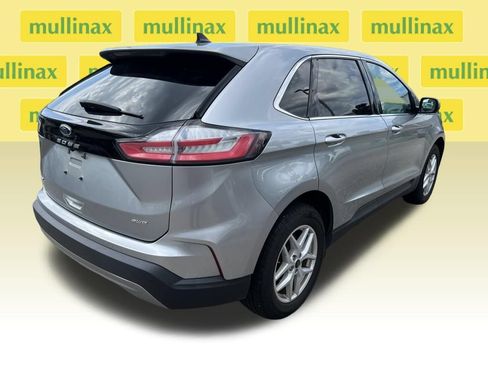 Used 2024 Ford Edge SEL AWD/4WD image 7